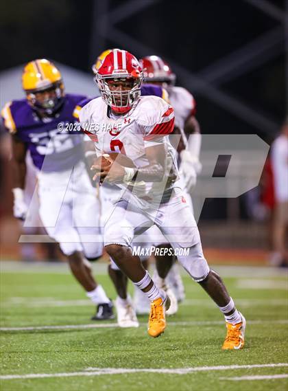 Thumbnail 1 in DeSoto Central vs. Germantown photogallery.