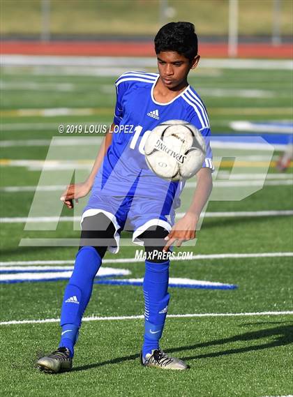 Thumbnail 3 in Los Altos @ Charter Oak photogallery.