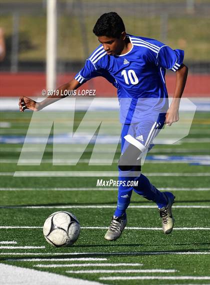Thumbnail 1 in Los Altos @ Charter Oak photogallery.