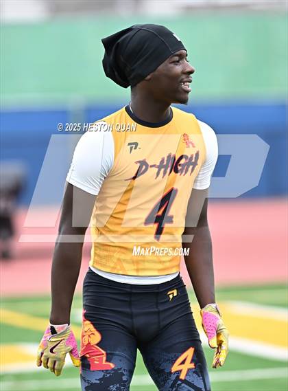 Thumbnail 1 in Dominguez vs. Muir (LB Poly Legends 7x7) photogallery.