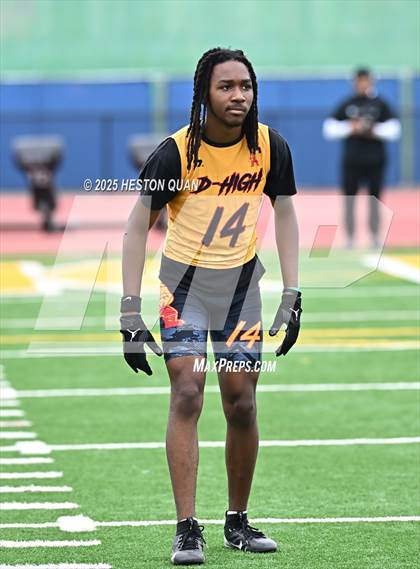 Thumbnail 1 in Dominguez vs. Muir (LB Poly Legends 7x7) photogallery.