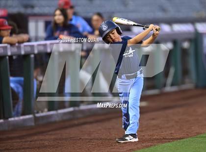Thumbnail 1 in Whittier Christian vs. Garfield (Halo Classic) photogallery.