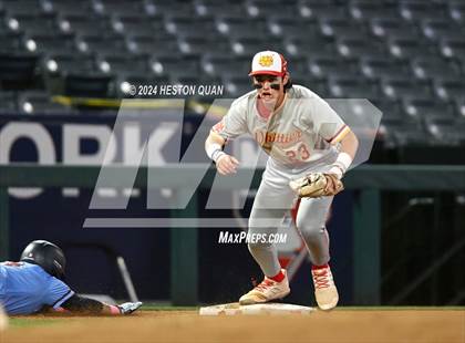 Thumbnail 2 in Whittier Christian vs. Garfield (Halo Classic) photogallery.