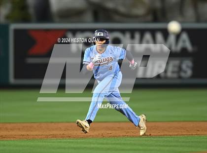 Thumbnail 2 in Whittier Christian vs. Garfield (Halo Classic) photogallery.