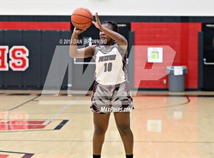 Thumbnail 1 in Cosby vs. Fulton photogallery.
