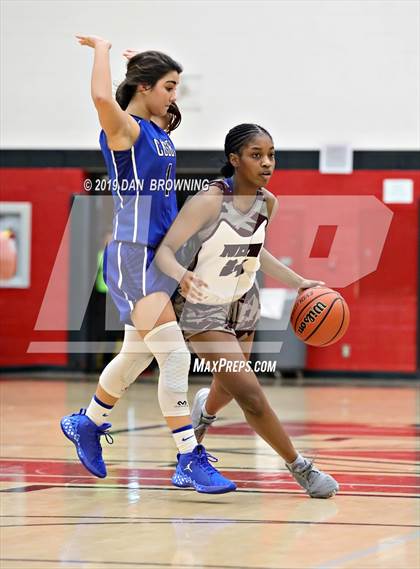Thumbnail 3 in Cosby vs. Fulton photogallery.