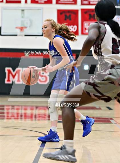 Thumbnail 3 in Cosby vs. Fulton photogallery.