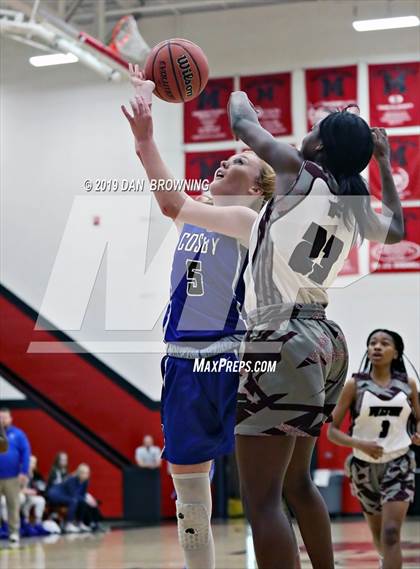 Thumbnail 1 in Cosby vs. Fulton photogallery.