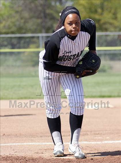 Thumbnail 3 in Archbishop Mitty vs. Rodriguez (Livermore Stampede) photogallery.