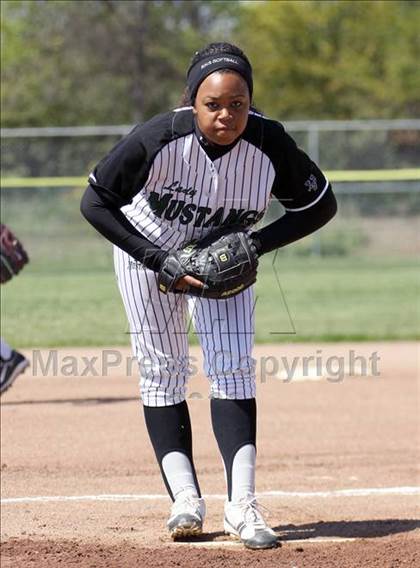 Thumbnail 2 in Archbishop Mitty vs. Rodriguez (Livermore Stampede) photogallery.