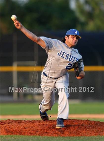 Thumbnail 1 in Jesuit @ Spoto photogallery.