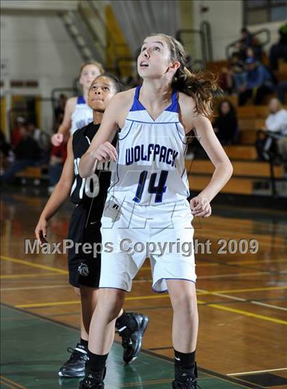 Thumbnail 2 in West Hills vs. Stockdale photogallery.