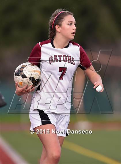 Thumbnail 2 in Sacred Heart Prep vs. Menlo School photogallery.