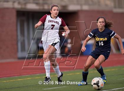 Thumbnail 2 in Sacred Heart Prep vs. Menlo School photogallery.
