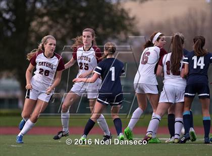 Thumbnail 3 in Sacred Heart Prep vs. Menlo School photogallery.