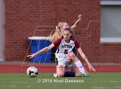 Thumbnail 1 in Sacred Heart Prep vs. Menlo School photogallery.