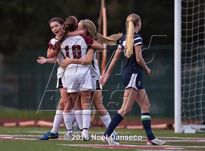 Thumbnail 2 in Sacred Heart Prep vs. Menlo School photogallery.