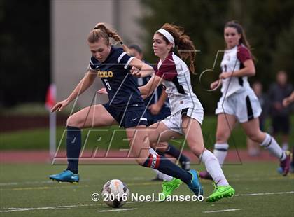 Thumbnail 2 in Sacred Heart Prep vs. Menlo School photogallery.
