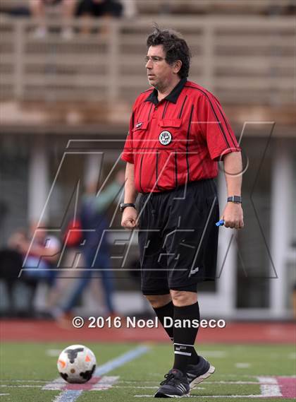 Thumbnail 3 in Sacred Heart Prep vs. Menlo School photogallery.