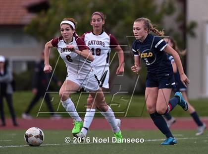 Thumbnail 1 in Sacred Heart Prep vs. Menlo School photogallery.