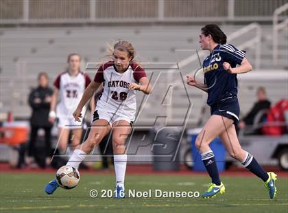Thumbnail 2 in Sacred Heart Prep vs. Menlo School photogallery.