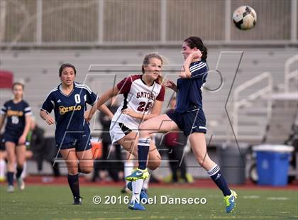 Thumbnail 3 in Sacred Heart Prep vs. Menlo School photogallery.