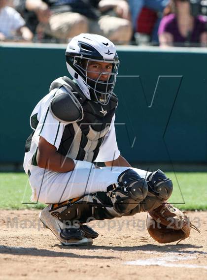 Thumbnail 3 in Oak Hills @ Ontario Christian (CIF SS Division 5 Semifinal) photogallery.