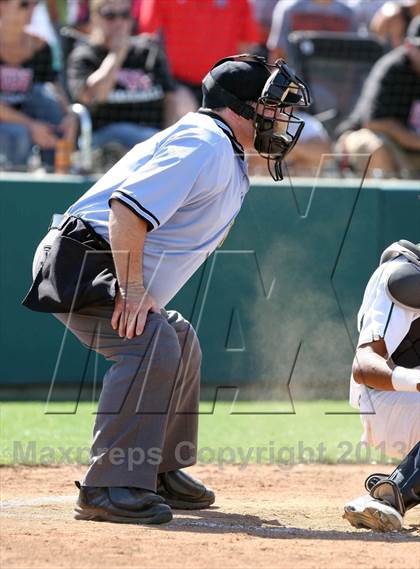 Thumbnail 2 in Oak Hills @ Ontario Christian (CIF SS Division 5 Semifinal) photogallery.