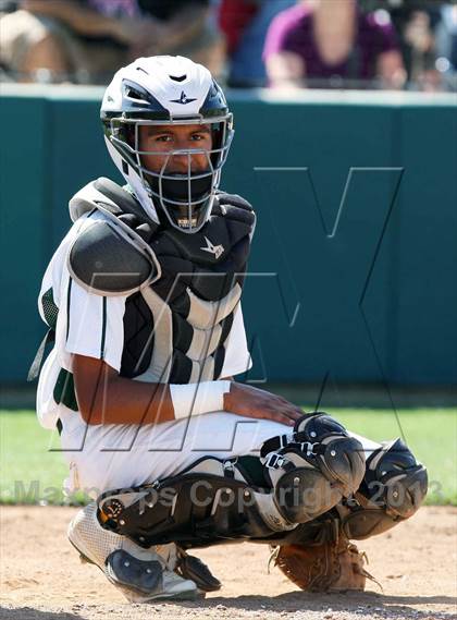 Thumbnail 2 in Oak Hills @ Ontario Christian (CIF SS Division 5 Semifinal) photogallery.