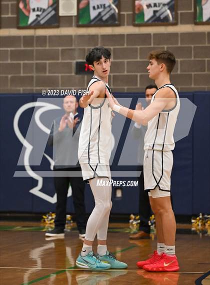 Thumbnail 3 in Borah vs Meridian (IHSAA 5A District III Quarterfinals) photogallery.