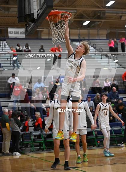 Thumbnail 1 in Borah vs Meridian (IHSAA 5A District III Quarterfinals) photogallery.