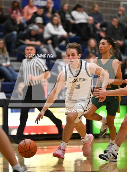 Thumbnail 2 in Borah vs Meridian (IHSAA 5A District III Quarterfinals) photogallery.