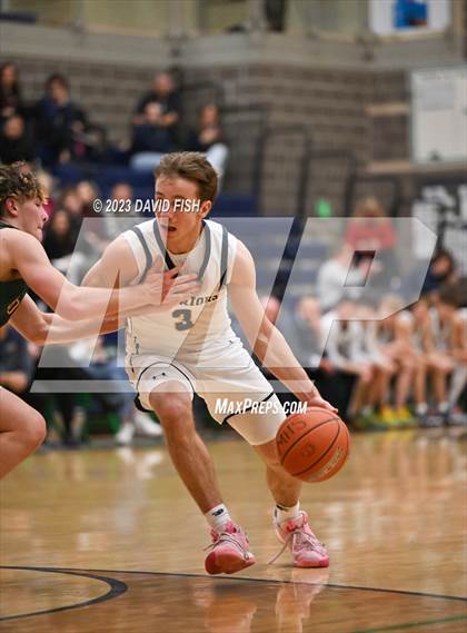 Thumbnail 2 in Borah vs Meridian (IHSAA 5A District III Quarterfinals) photogallery.