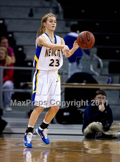 Thumbnail 2 in Notre Dame Academy vs. Newport Central Catholic (KHSAA Ninth Region Semifinal) photogallery.