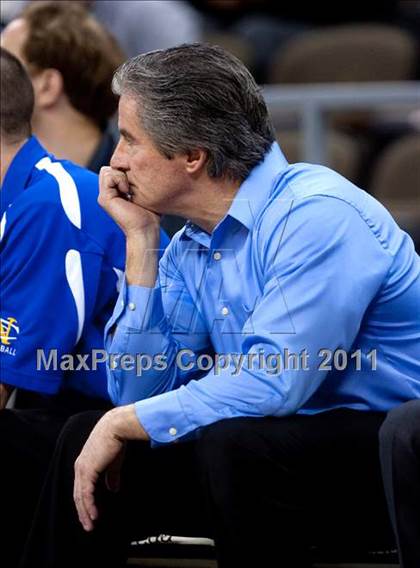 Thumbnail 2 in Notre Dame Academy vs. Newport Central Catholic (KHSAA Ninth Region Semifinal) photogallery.