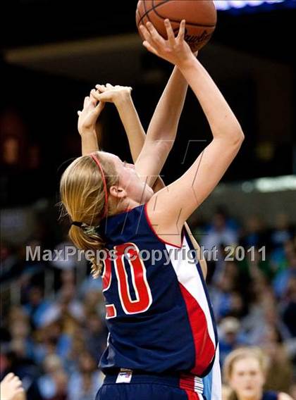 Thumbnail 2 in Notre Dame Academy vs. Newport Central Catholic (KHSAA Ninth Region Semifinal) photogallery.