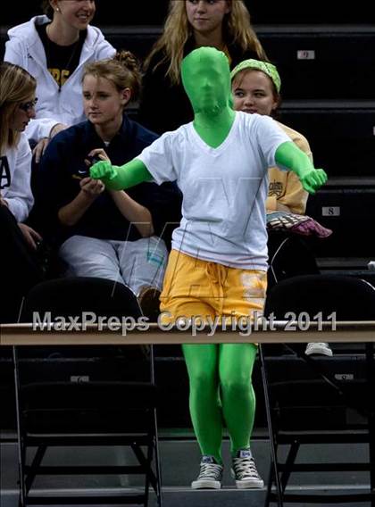 Thumbnail 3 in Notre Dame Academy vs. Newport Central Catholic (KHSAA Ninth Region Semifinal) photogallery.