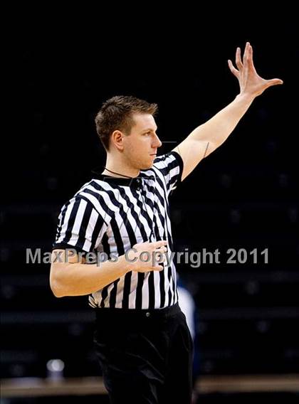 Thumbnail 2 in Notre Dame Academy vs. Newport Central Catholic (KHSAA Ninth Region Semifinal) photogallery.