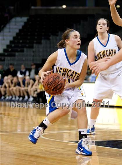Thumbnail 2 in Notre Dame Academy vs. Newport Central Catholic (KHSAA Ninth Region Semifinal) photogallery.