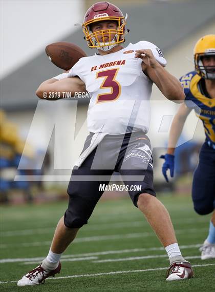 Thumbnail 2 in El Modena @ Marina photogallery.