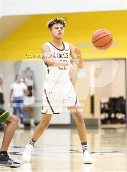 Thumbnail 3 in Monterey v Saint Francis (Joe Schram Holiday Tournament) photogallery.