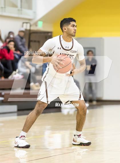 Thumbnail 3 in Monterey v Saint Francis (Joe Schram Holiday Tournament) photogallery.