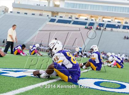 Thumbnail 2 in McCollum @ Brackenridge photogallery.
