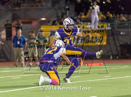 Thumbnail 3 in McCollum @ Brackenridge photogallery.
