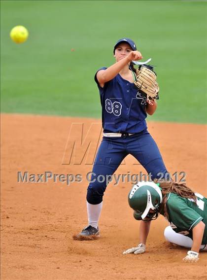 Thumbnail 2 in South vs. Chino Hills (CIF SS D3 Final) photogallery.