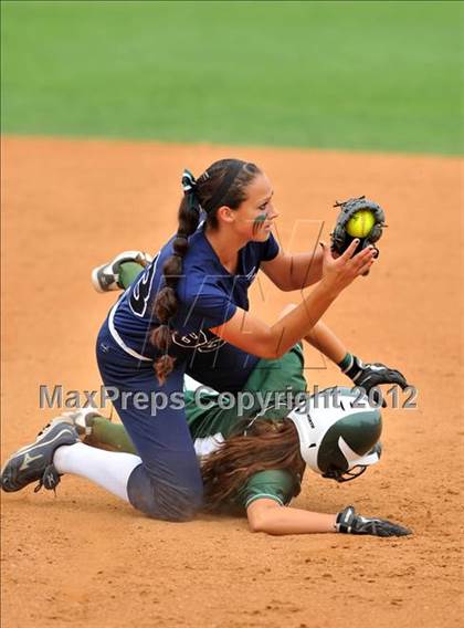 Thumbnail 2 in South vs. Chino Hills (CIF SS D3 Final) photogallery.