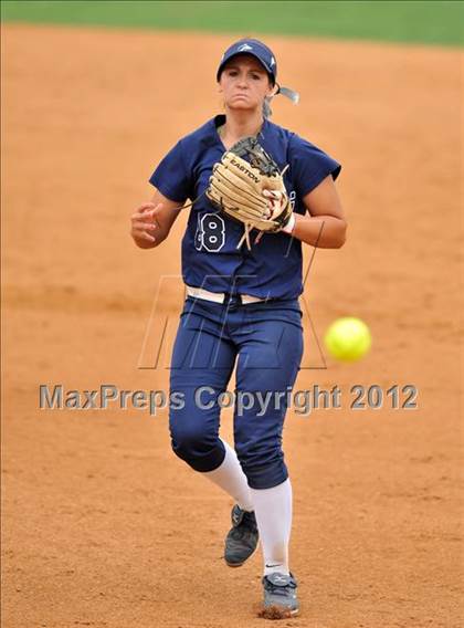 Thumbnail 3 in South vs. Chino Hills (CIF SS D3 Final) photogallery.