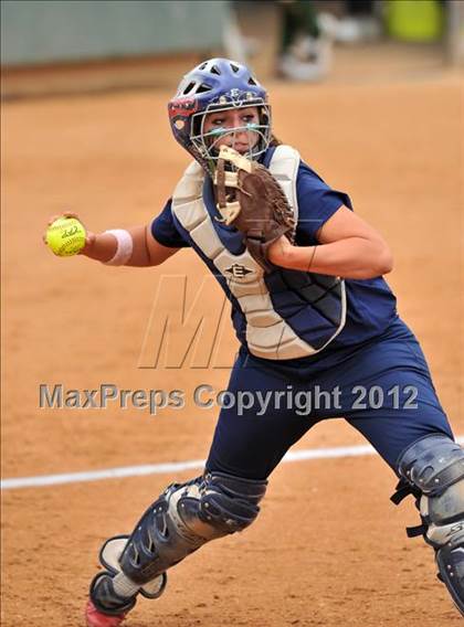 Thumbnail 3 in South vs. Chino Hills (CIF SS D3 Final) photogallery.