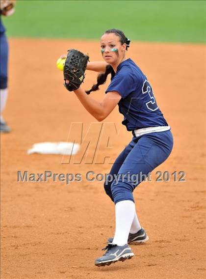 Thumbnail 3 in South vs. Chino Hills (CIF SS D3 Final) photogallery.