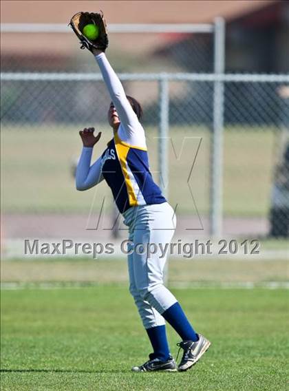 Thumbnail 3 in Shafter vs East (Mira Monte Invitational) photogallery.